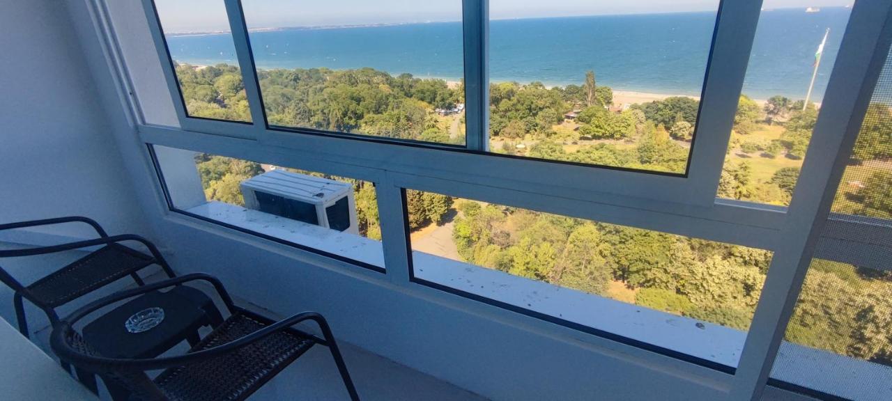 Sea View Flora Apartment Burgas City Exterior foto