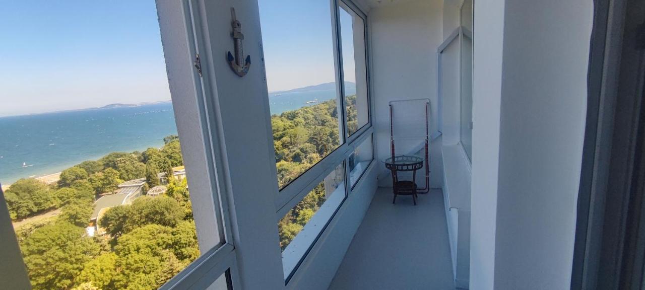 Sea View Flora Apartment Burgas City Exterior foto